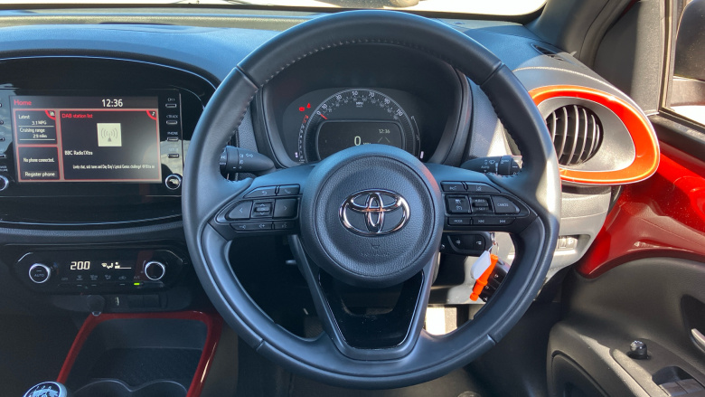 Toyota Aygo X 1.0 VVT-i Edge 5dr Petrol Hatchback